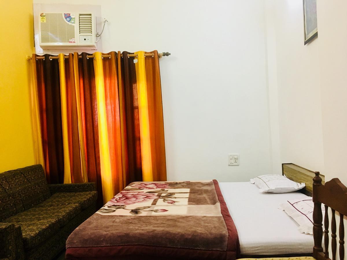 Hotel Heritage Sanyam Nāhan Exteriér fotografie